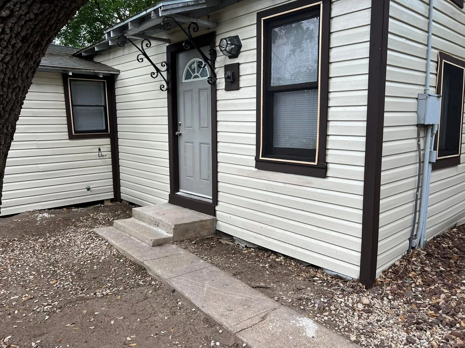 Full Scope Remodel 2: small-home rehabilitation after remodel condition IMG_4740